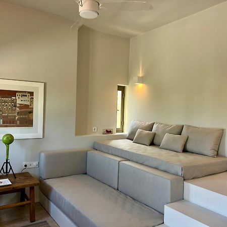Nikolaou Art Residence Aegina Bagian luar foto