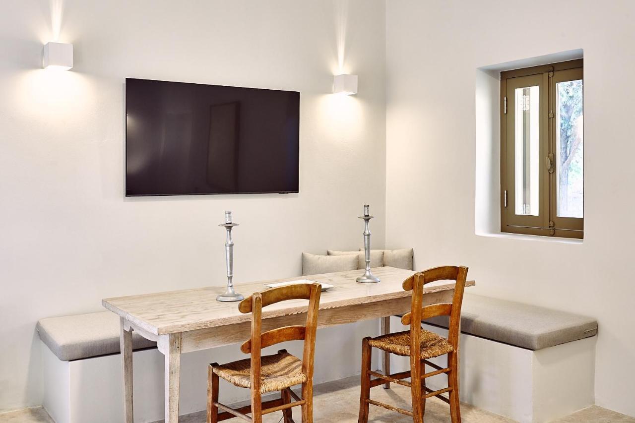 Nikolaou Art Residence Aegina Bagian luar foto