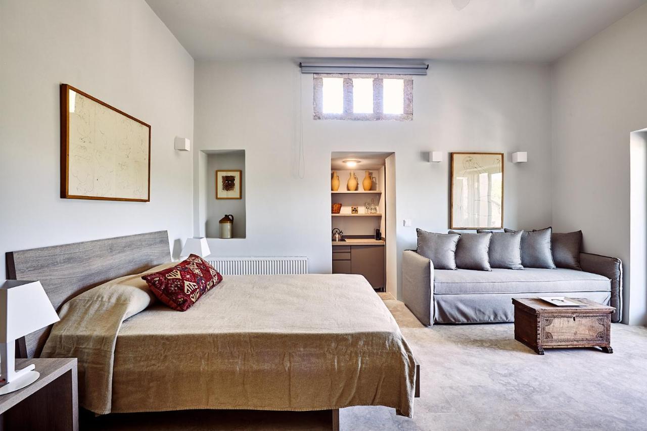 Nikolaou Art Residence Aegina Bagian luar foto