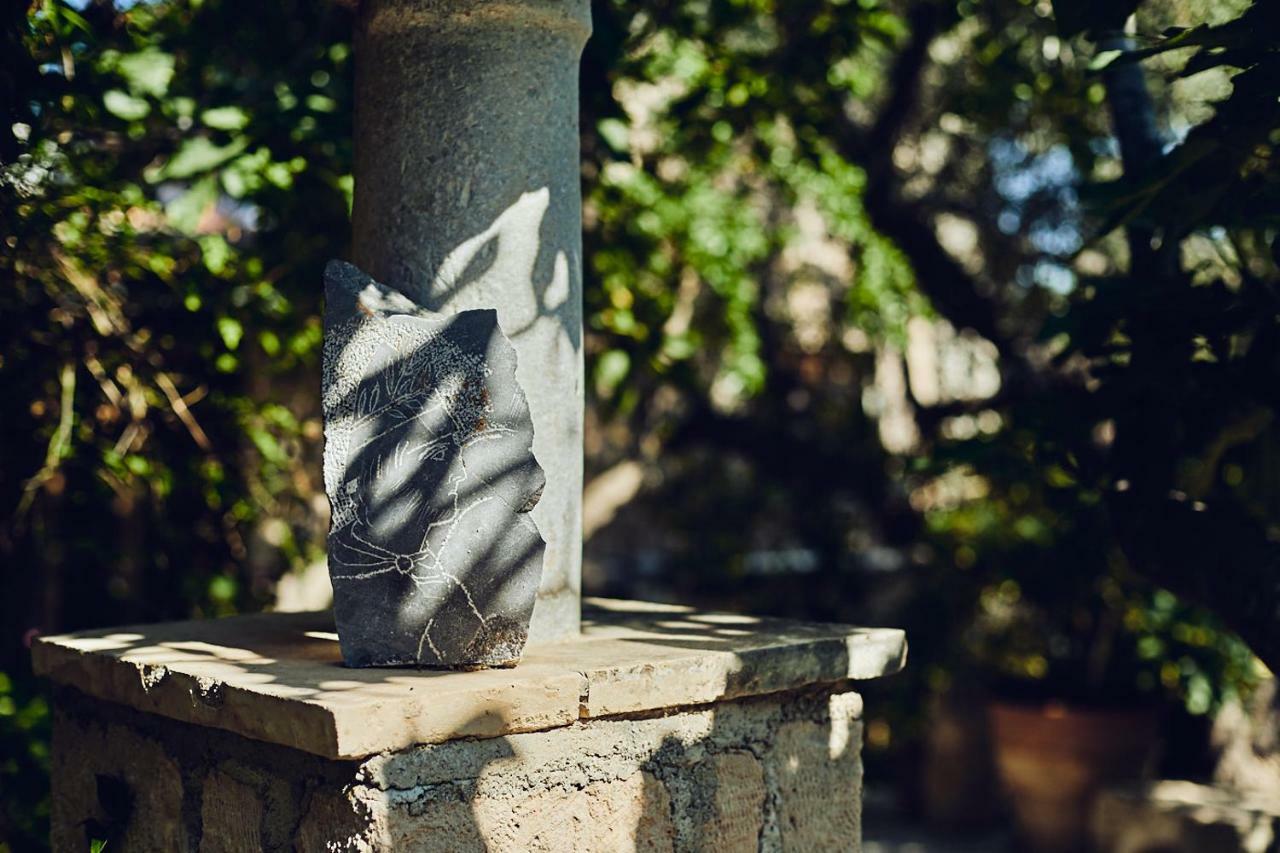 Nikolaou Art Residence Aegina Bagian luar foto