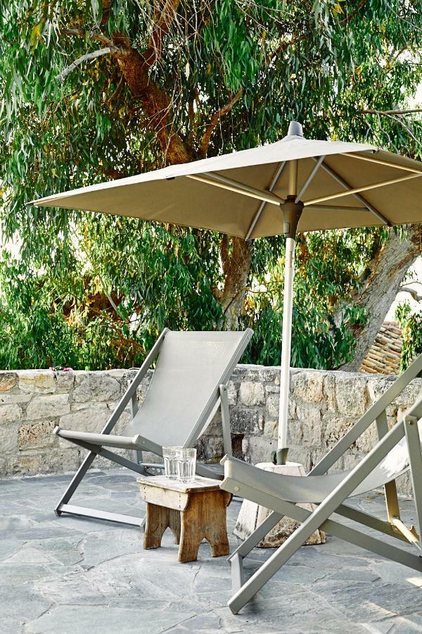 Nikolaou Art Residence Aegina Bagian luar foto