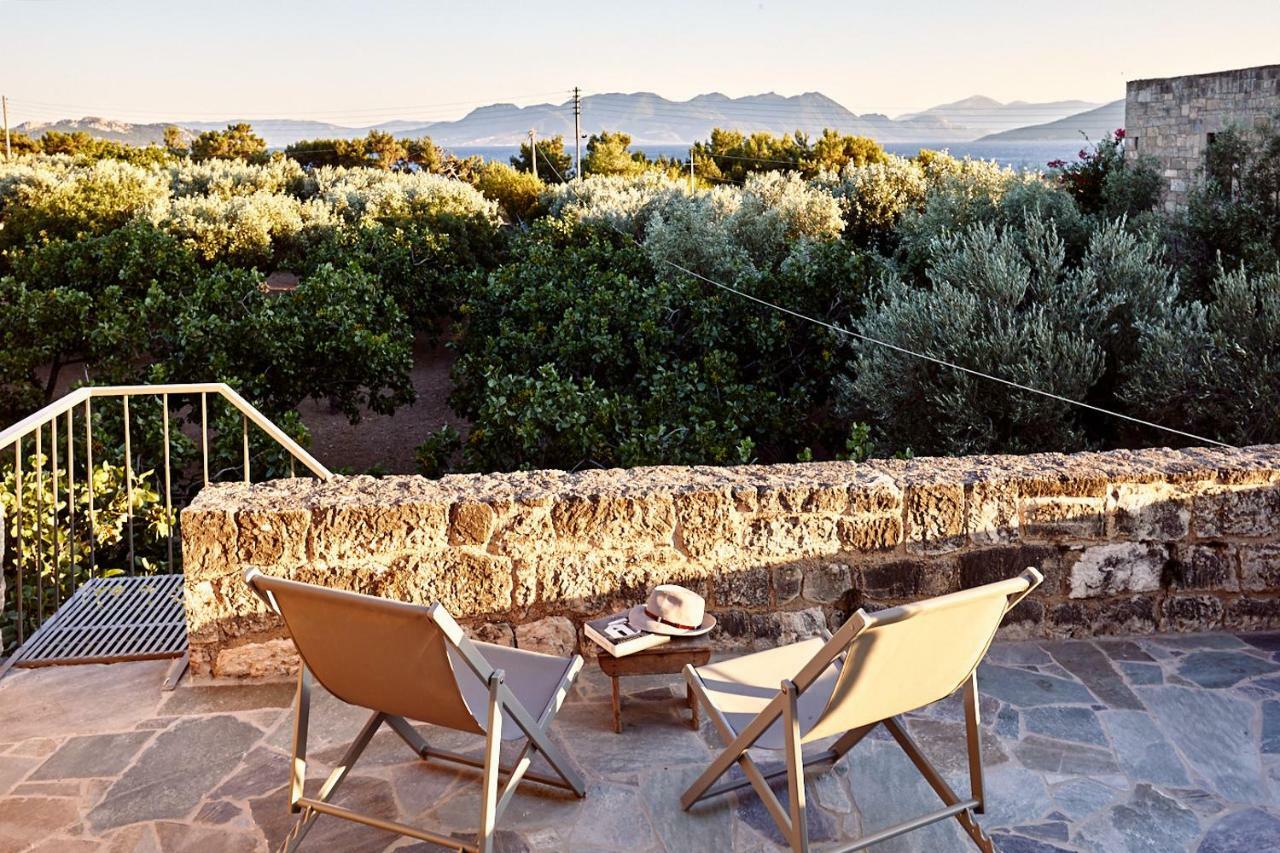 Nikolaou Art Residence Aegina Bagian luar foto