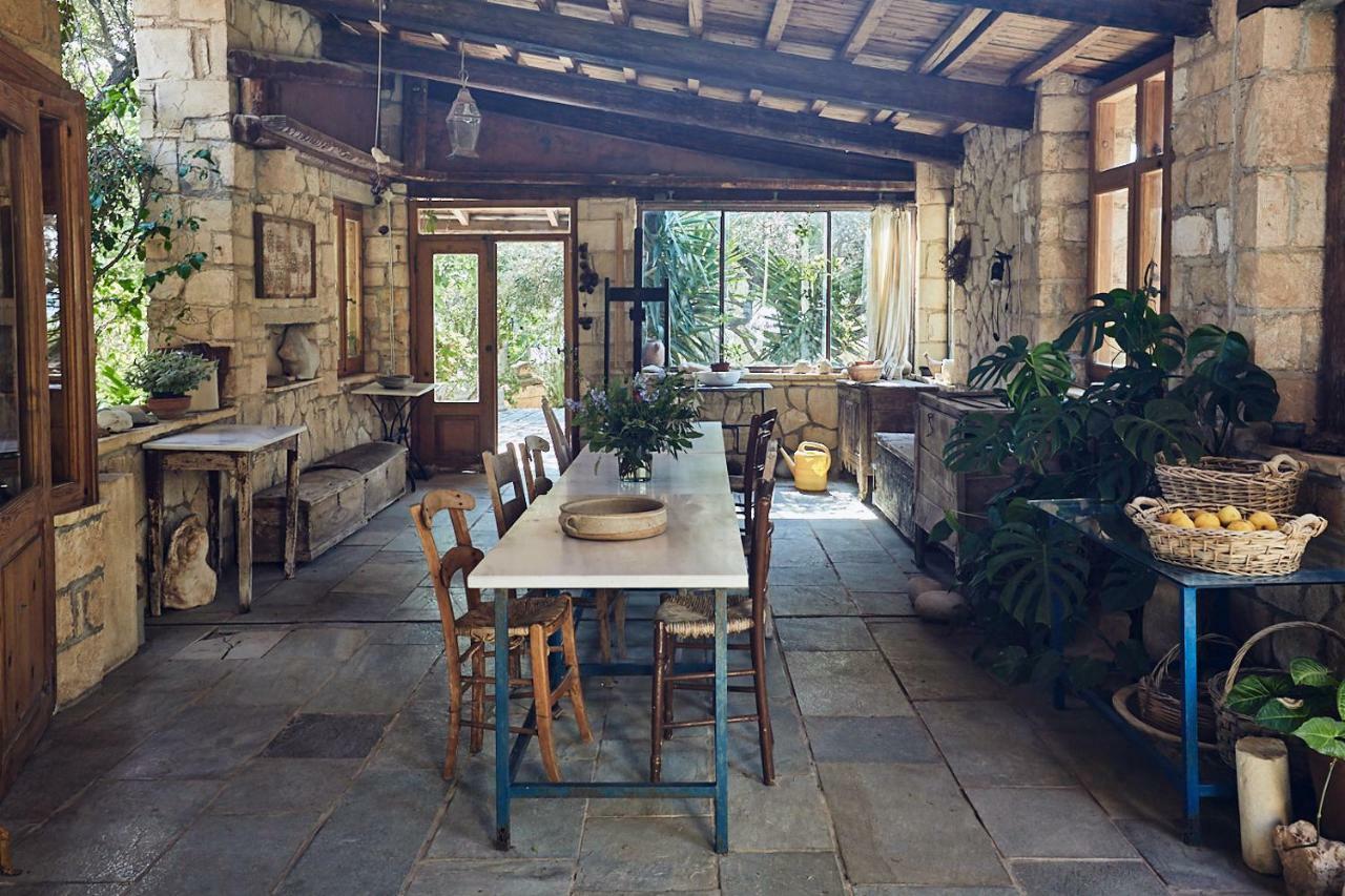 Nikolaou Art Residence Aegina Bagian luar foto