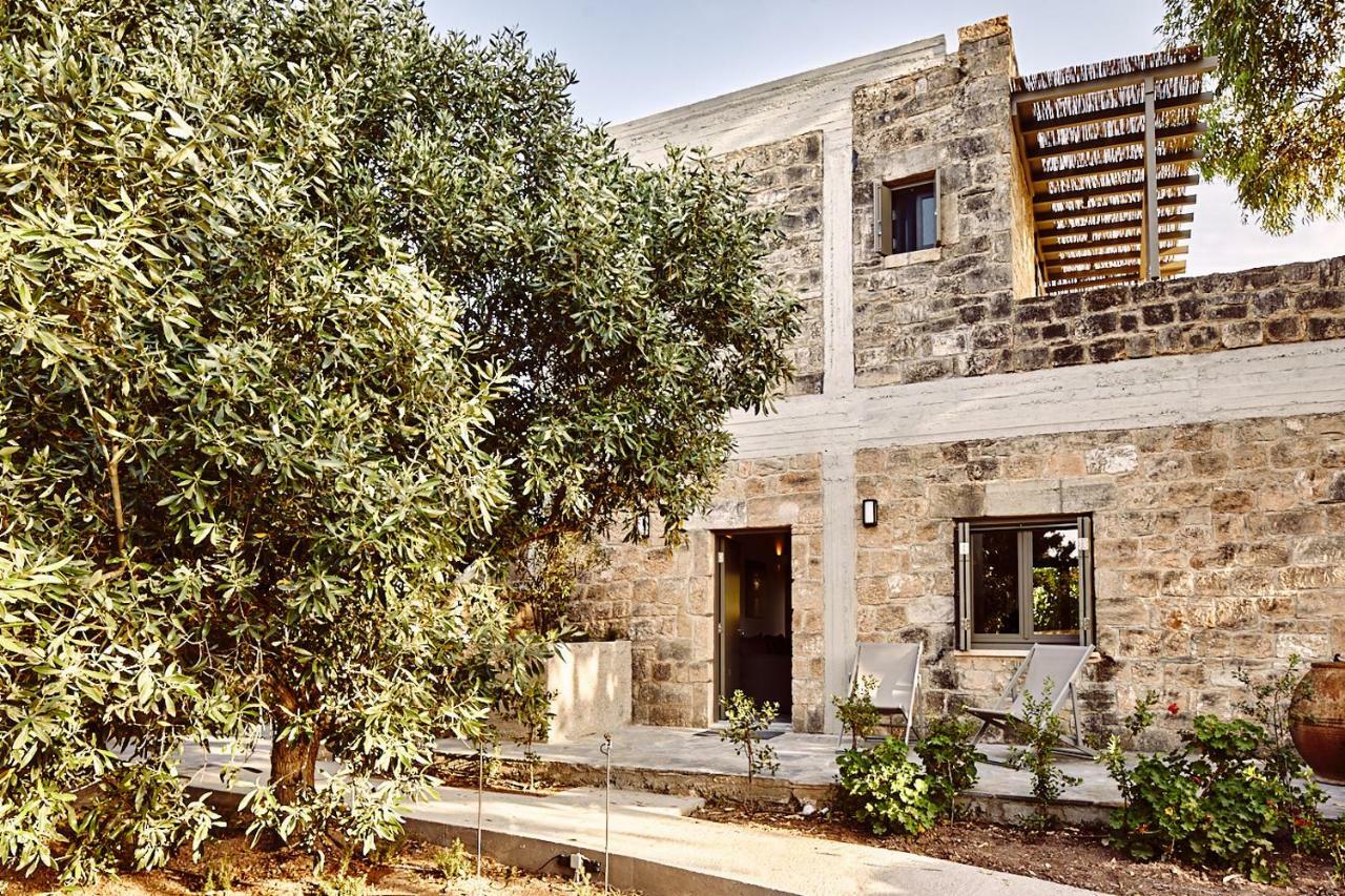 Nikolaou Art Residence Aegina Bagian luar foto